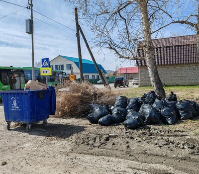 Субботник в ЖК ДОК